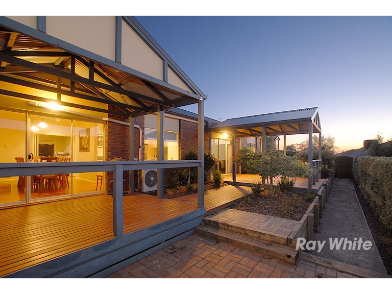 49 Whistler Drive, Berwick VIC 3806