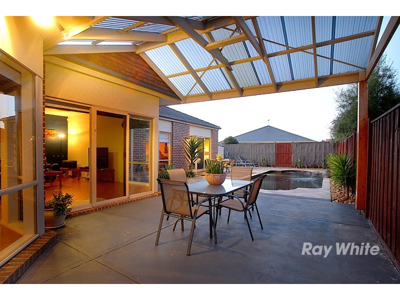 22 Jamieson Way, Berwick VIC 3806