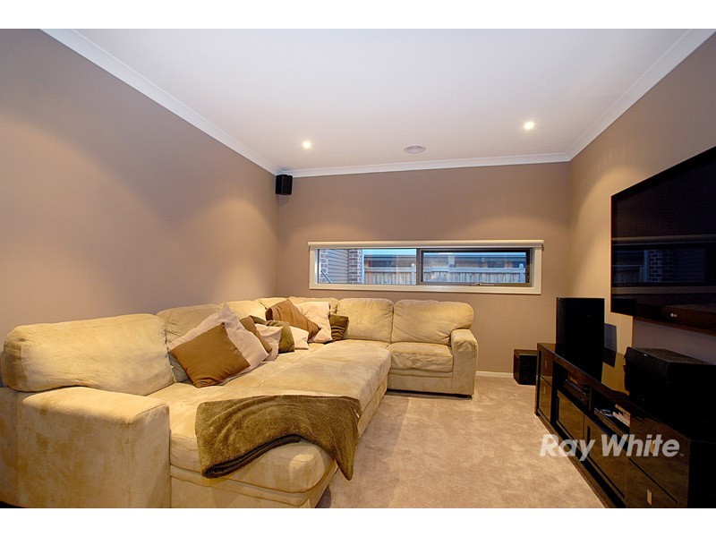 197 Linsell Boulevard, Cranbourne East VIC 3977