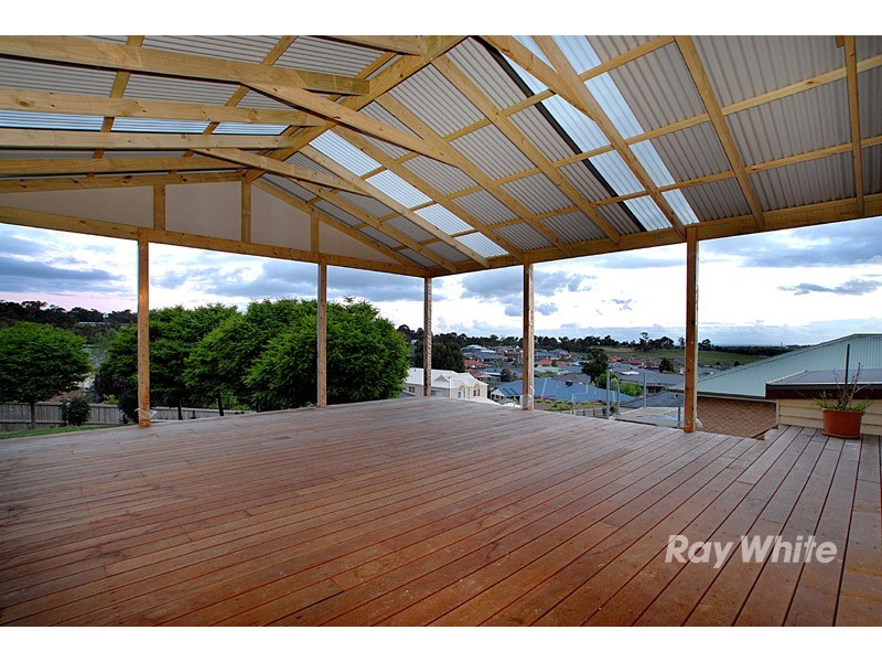 6 Walhalla Court, Beaconsfield VIC 3807