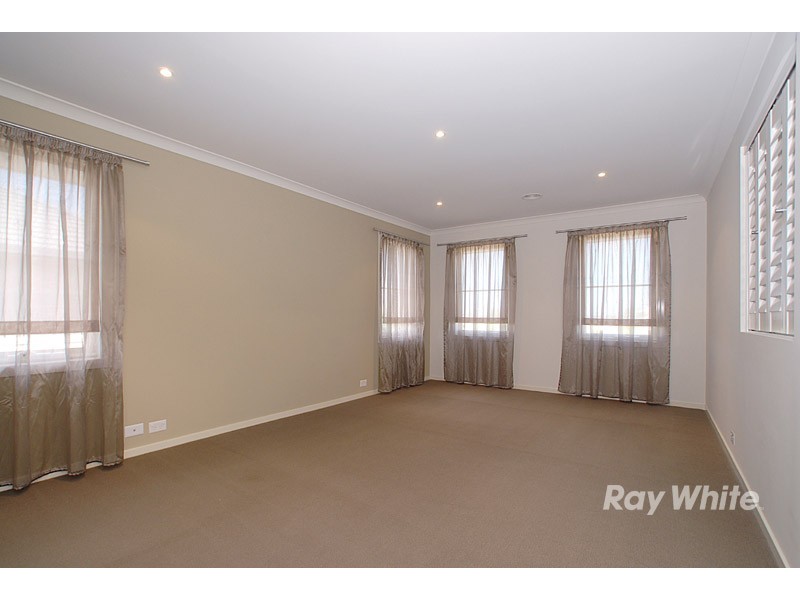 12 Chase Boulevard, Berwick VIC 3806