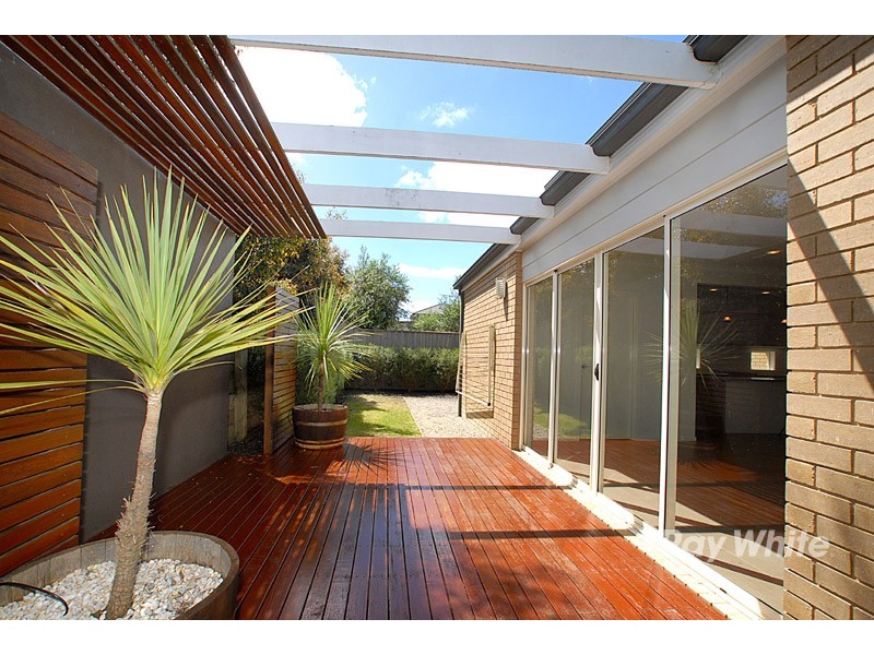 12 Chase Boulevard, Berwick VIC 3806