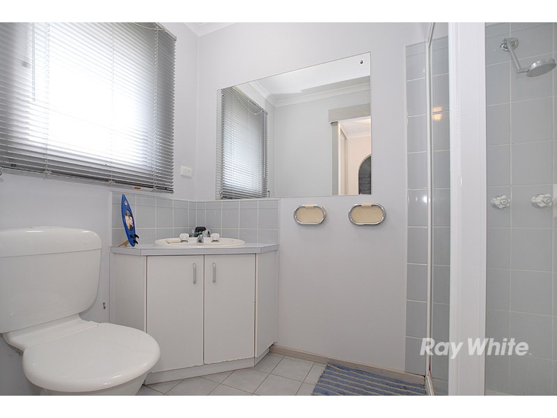 23 Gordonia Cres, Narre Warren VIC 3805