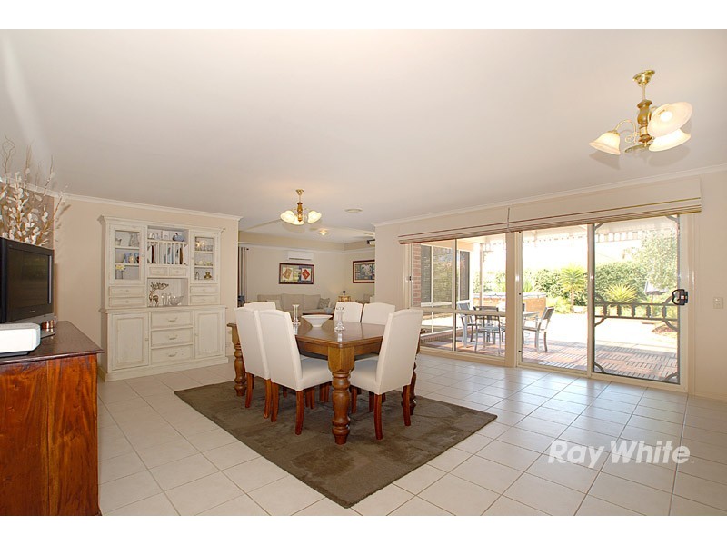 6 Caulfield Court, Narre Warren VIC 3805