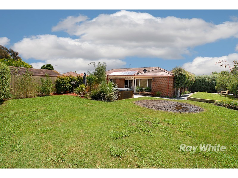 6 Caulfield Court, Narre Warren VIC 3805