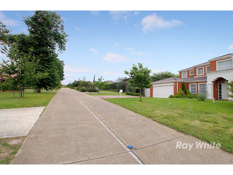 7 St Johns Wood Terrace, Berwick VIC 3806