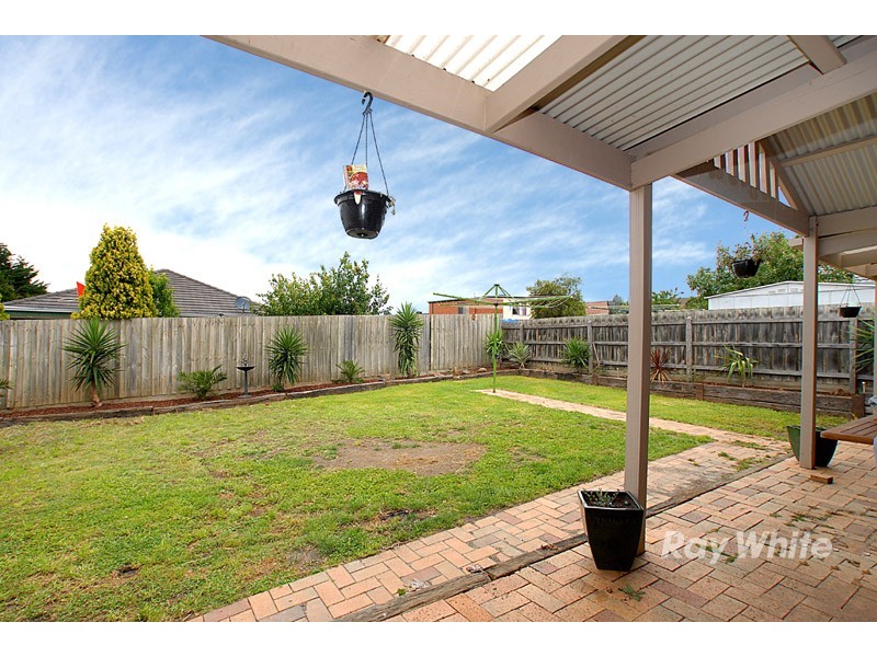 11 Landhill Court, Hallam VIC 3803