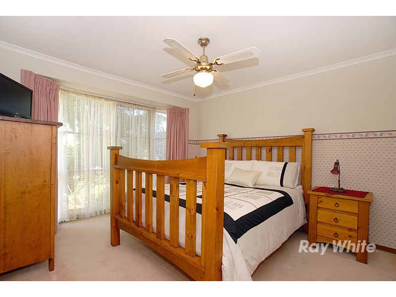 12 Fleetwood Drive, Narre Warren VIC 3805