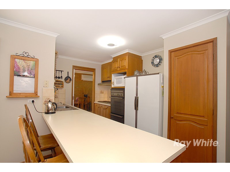 12 Fleetwood Drive, Narre Warren VIC 3805