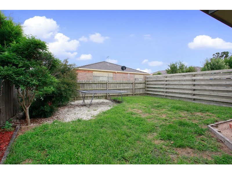 18 Bateman Grove, Hampton Park VIC 3976