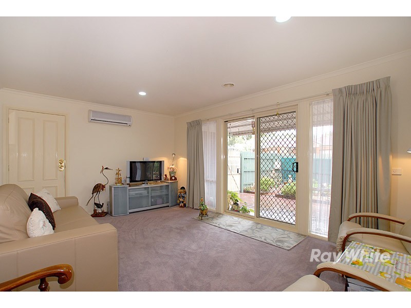 9 Yate Mews, Berwick VIC 3806