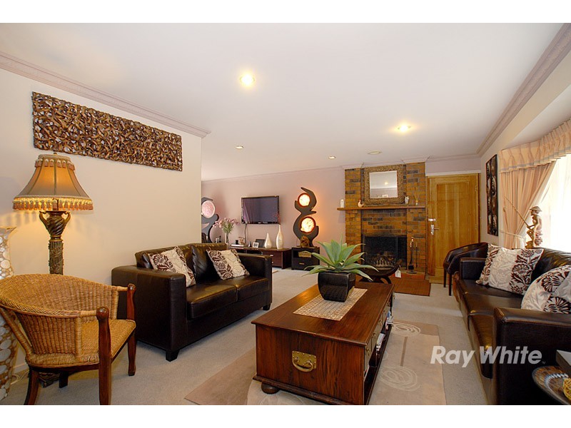 26 Jacques Road, Narre Warren North VIC 3804