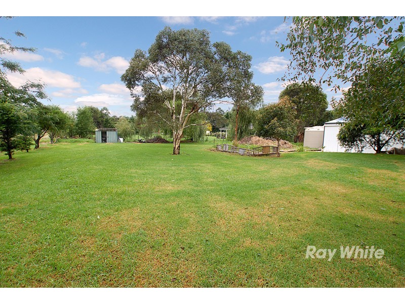 26 Jacques Road, Narre Warren North VIC 3804