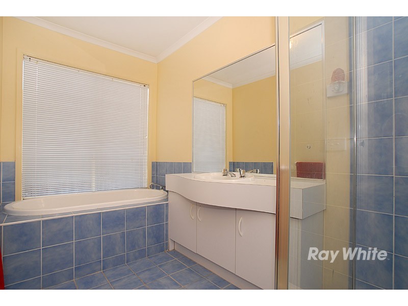 18 Alston Court, Narre Warren South VIC 3805