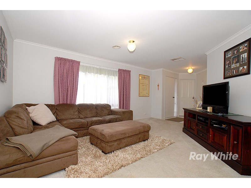 3 Moloney Court, Berwick VIC 3806