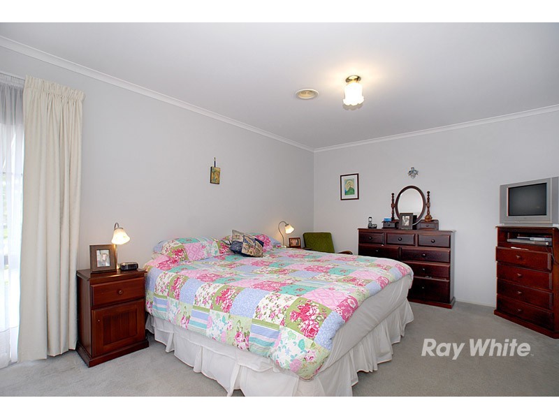 3 Moloney Court, Berwick VIC 3806