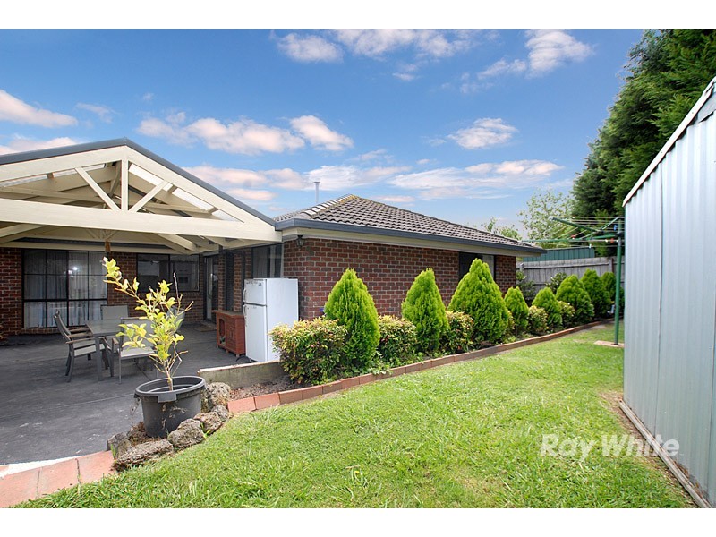 3 Moloney Court, Berwick VIC 3806