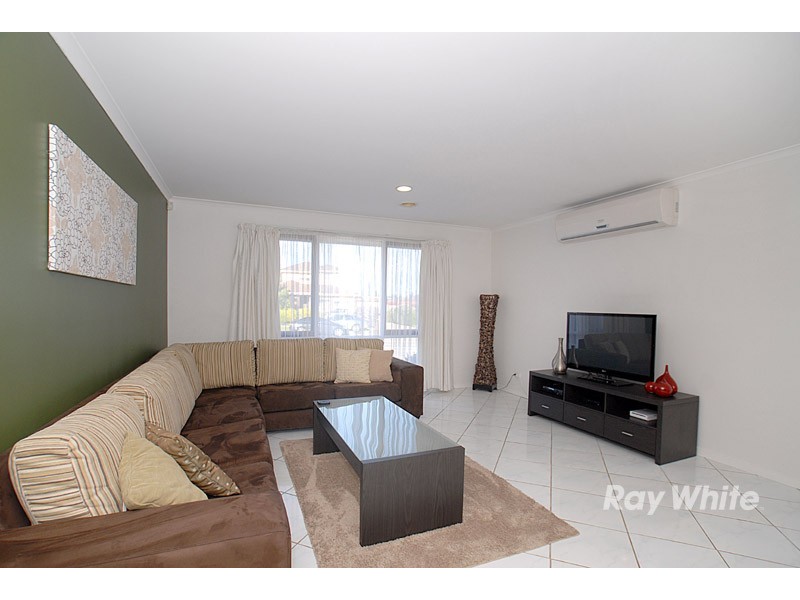 54 Fleetwood Drive, Narre Warren VIC 3805