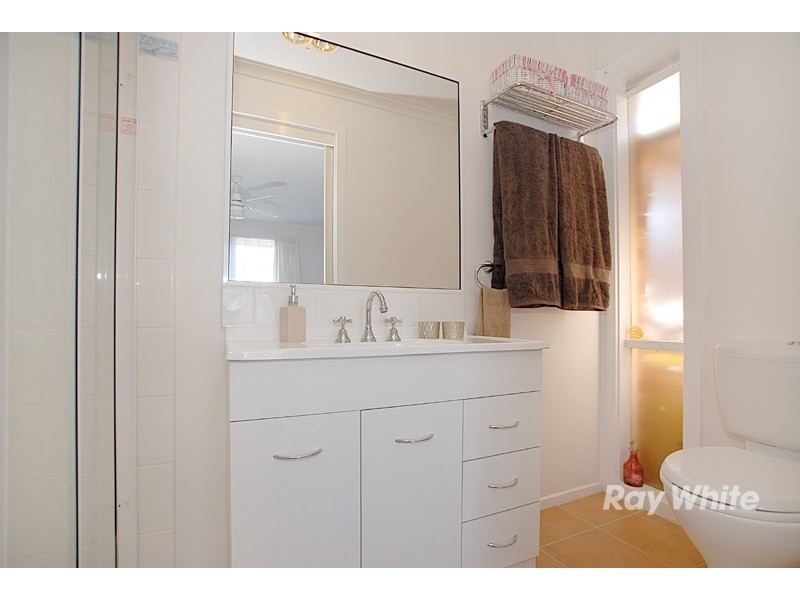 54 Fleetwood Drive, Narre Warren VIC 3805