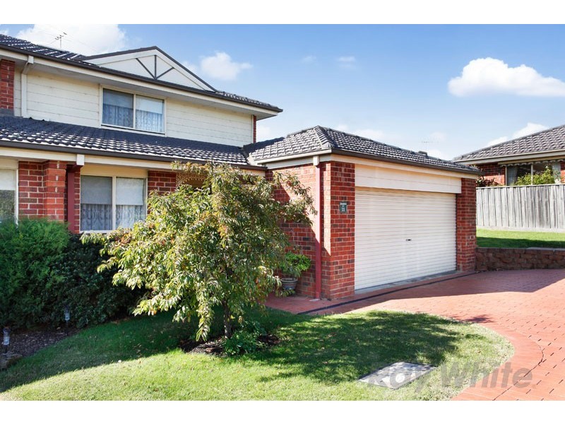 11/5 William Road, Berwick VIC 3806