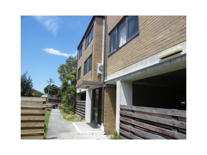15/7 Keys Street, Dandenong VIC 3175
