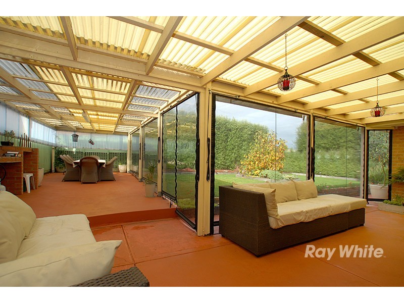 8 Caulfield Court, Narre Warren VIC 3805