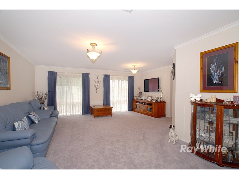 8 Caulfield Court, Narre Warren VIC 3805