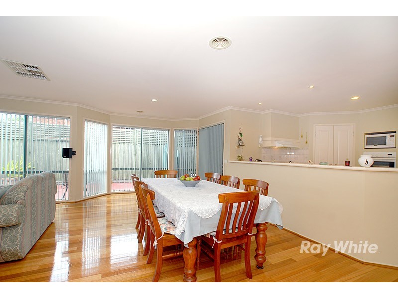 32 Lighthorse Crescent, Narre Warren South VIC 3805