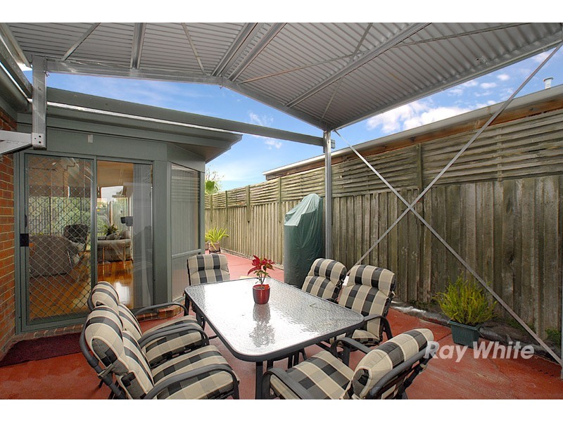 32 Lighthorse Crescent, Narre Warren South VIC 3805