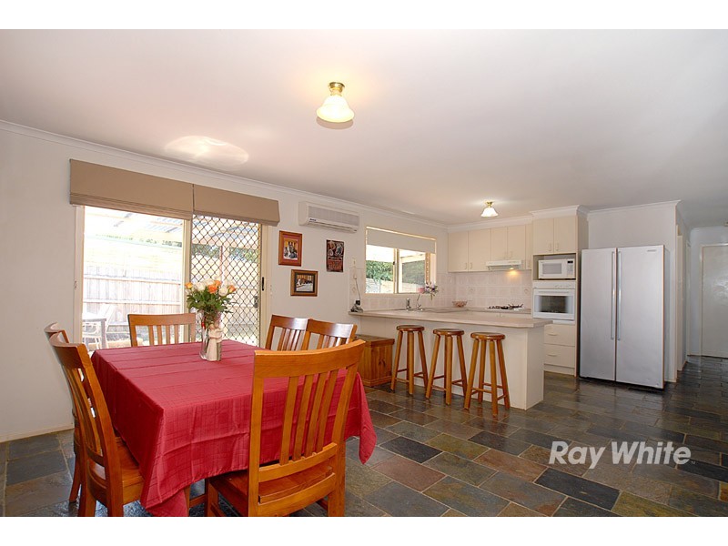 1 Paramount Way, Pakenham VIC 3810
