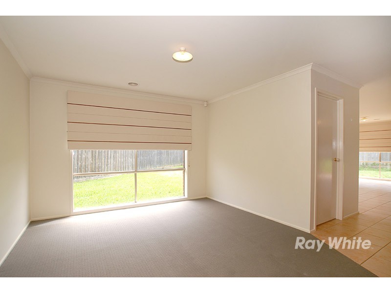 5 Kurnwill Place, Berwick VIC 3806