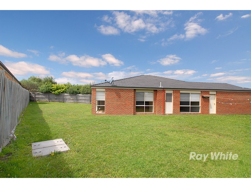 5 Kurnwill Place, Berwick VIC 3806