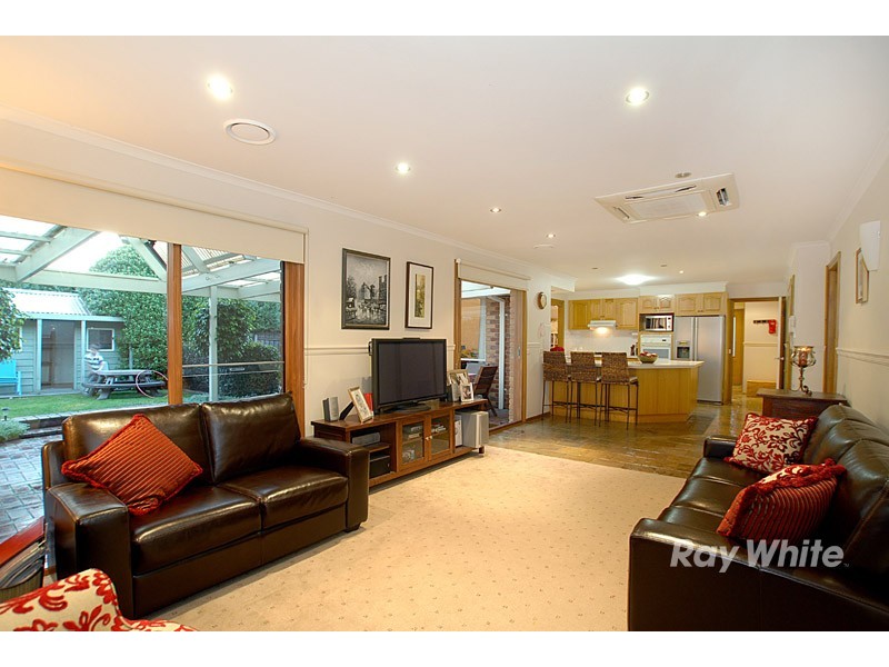 6 Lucy Court, Narre Warren VIC 3805