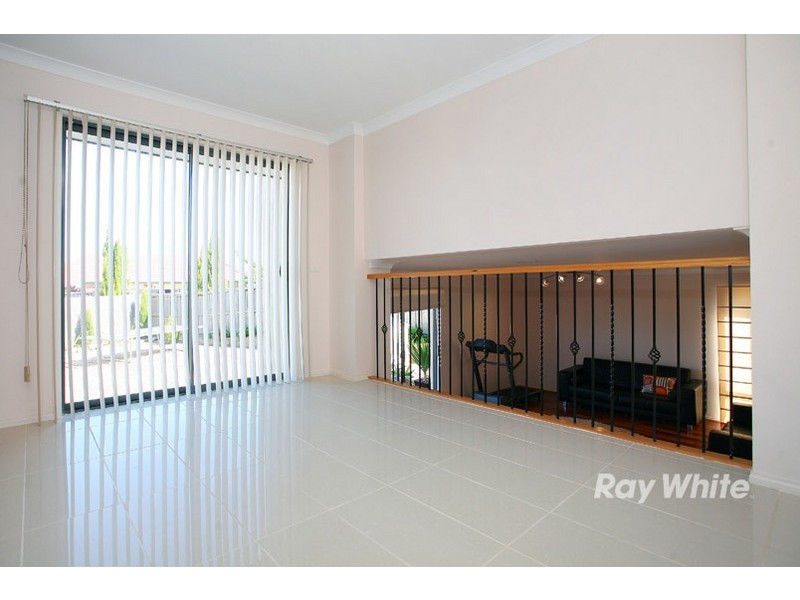 127 Robinswood Parade, Narre Warren South VIC 3805