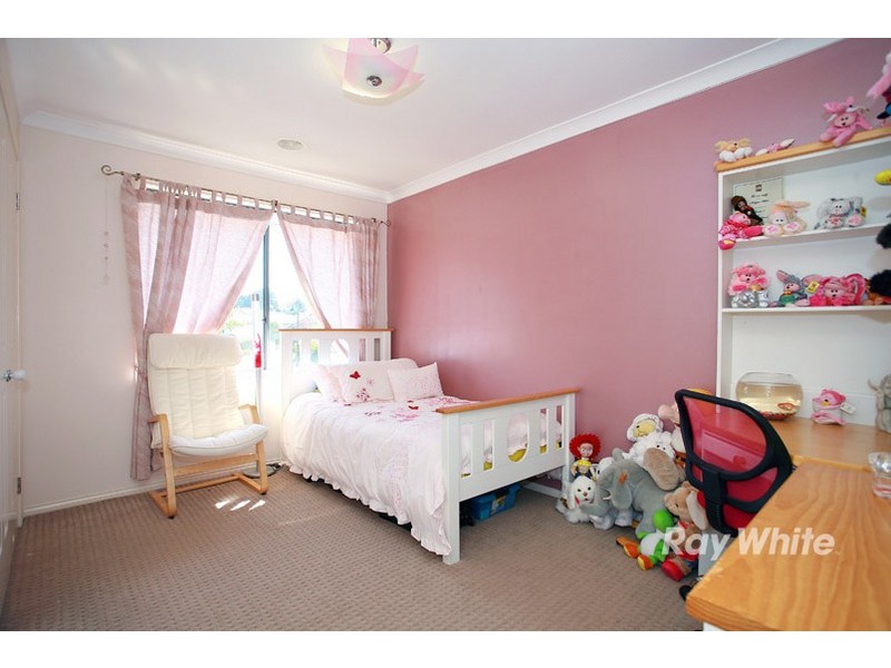 127 Robinswood Parade, Narre Warren South VIC 3805