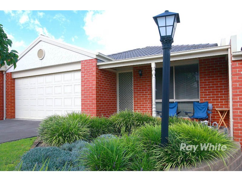 3/133 Bemersyde Drive, Berwick VIC 3806