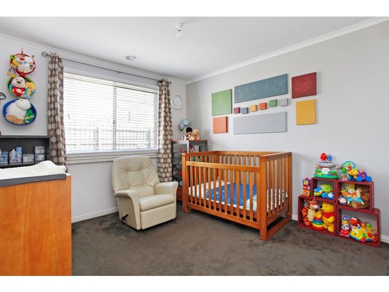 21 Ashmore Avenue, Narre Warren South VIC 3805