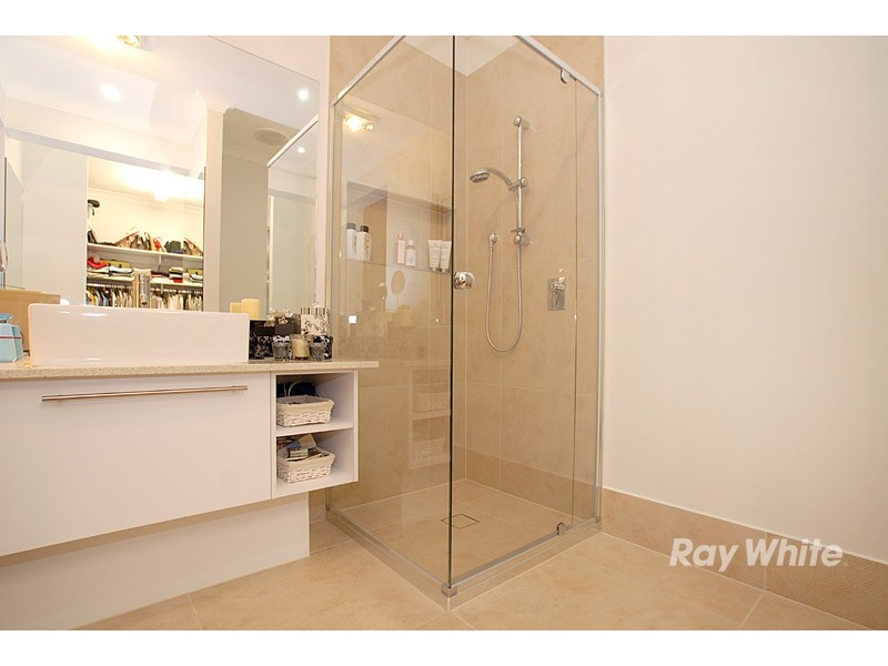 7 Discovery Avenue, Cranbourne North VIC 3977