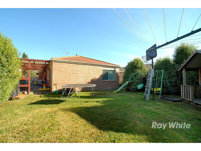 14 Balmaceda Court, Berwick VIC 3806
