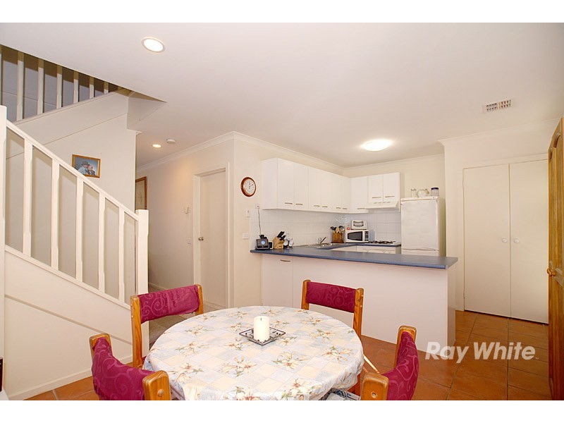 20 2-6 Jerilderie Drive, Berwick VIC 3806