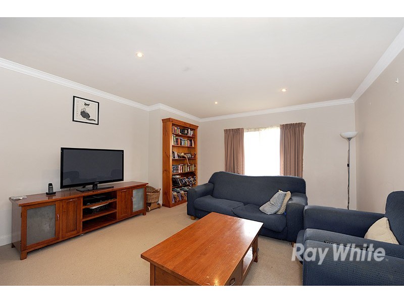 24 Park Boulevard, Pakenham VIC 3810