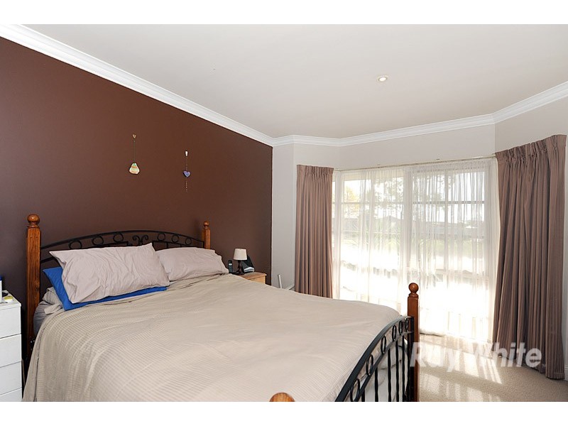 24 Park Boulevard, Pakenham VIC 3810