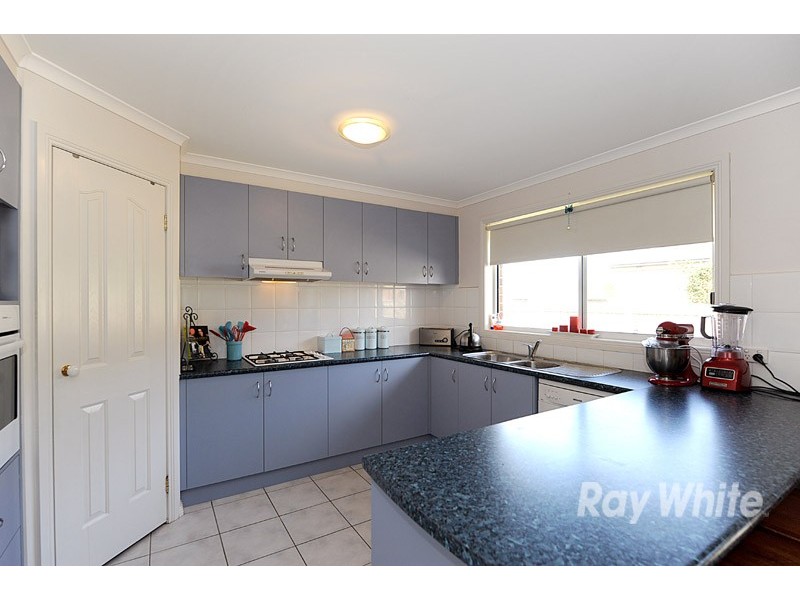 118 McGregor Road, Pakenham VIC 3810