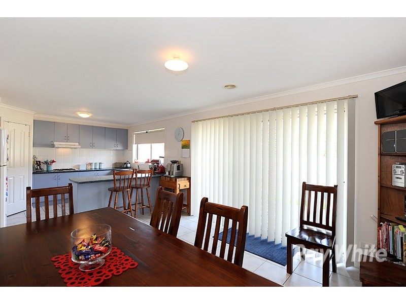 118 McGregor Road, Pakenham VIC 3810