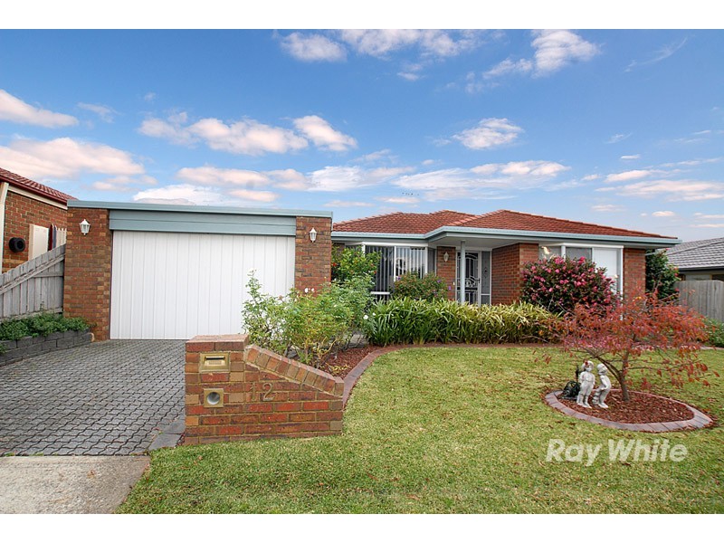 12 Stephanie Close, Berwick VIC 3806