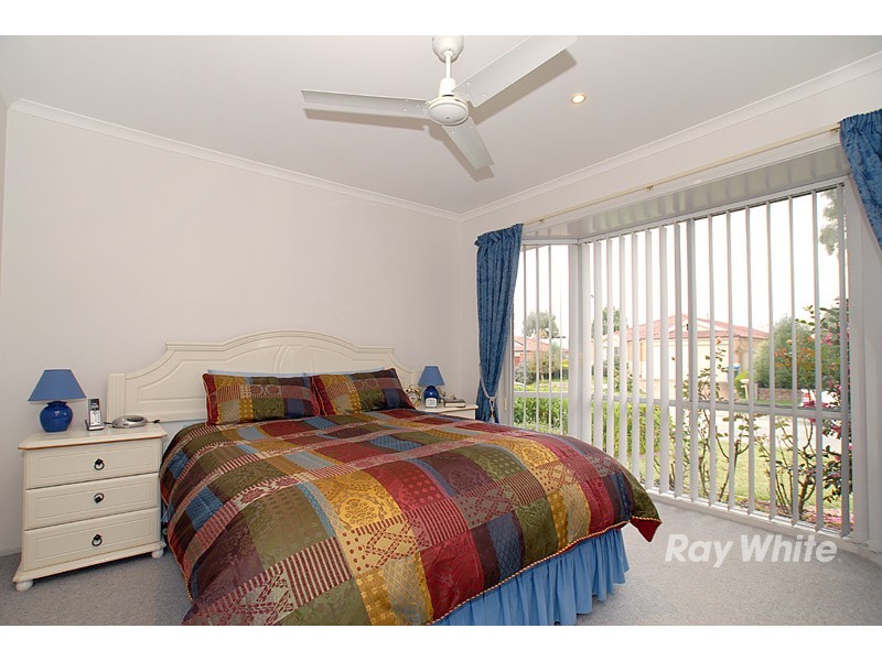12 Stephanie Close, Berwick VIC 3806