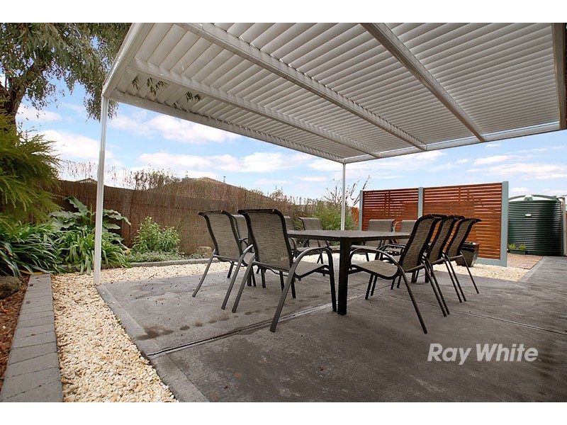 12 Stephanie Close, Berwick VIC 3806