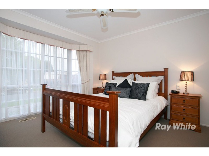 1 Godwin Avenue, Narre Warren VIC 3805