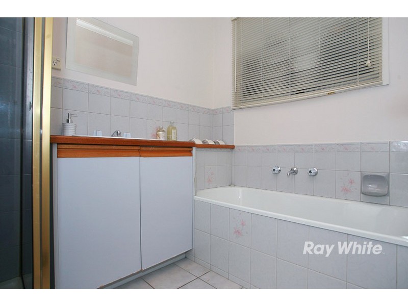 1 Godwin Avenue, Narre Warren VIC 3805