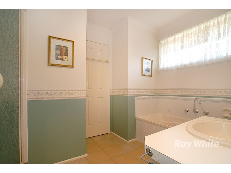 1 Maldon Court, Narre Warren VIC 3805